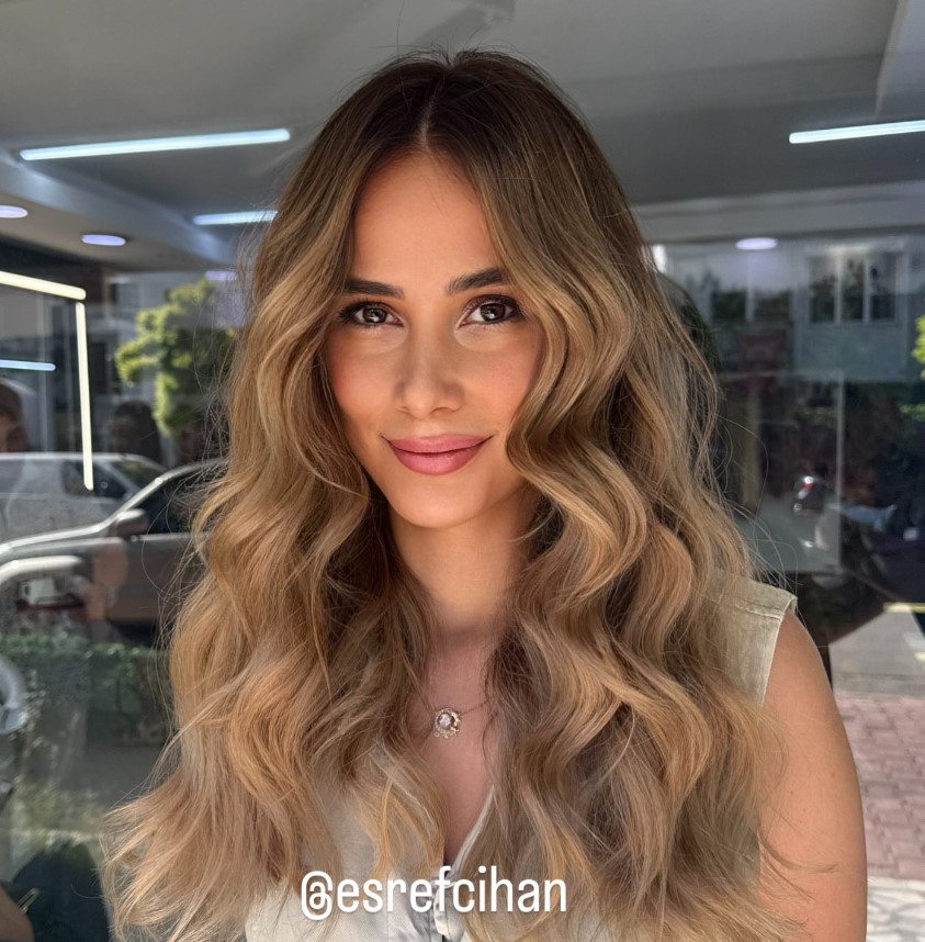 Manikür - Eşref Cihan Kuaför